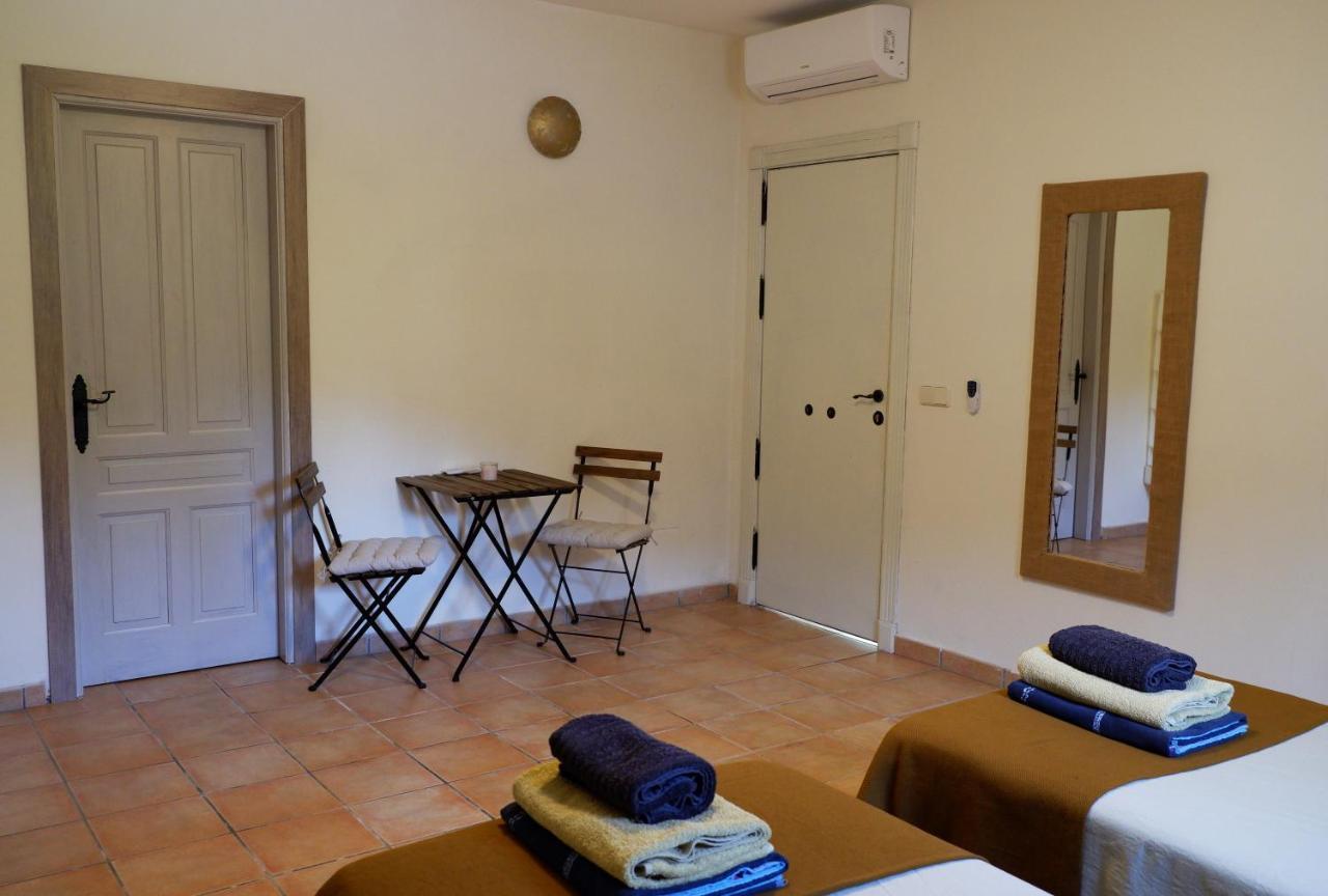 Vegan Guesthouse Finca Pereila Coín Zewnętrze zdjęcie